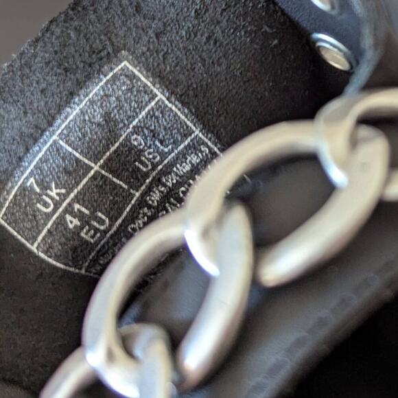 DR. MARTENS | DOC MARTENS 1460 Pascal Women's Chain Lace Up Boots, Sz 9, NIB! - Picture 7 of 9